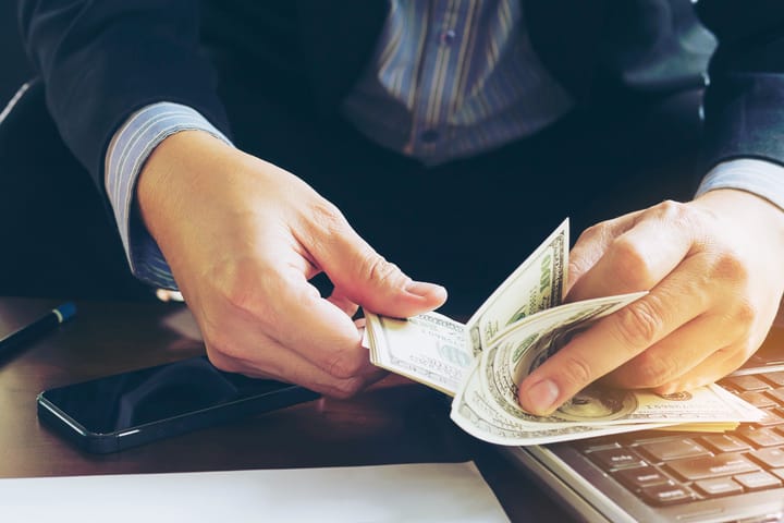 IB盈透證卷4.83%現金活存，真的優惠嗎？